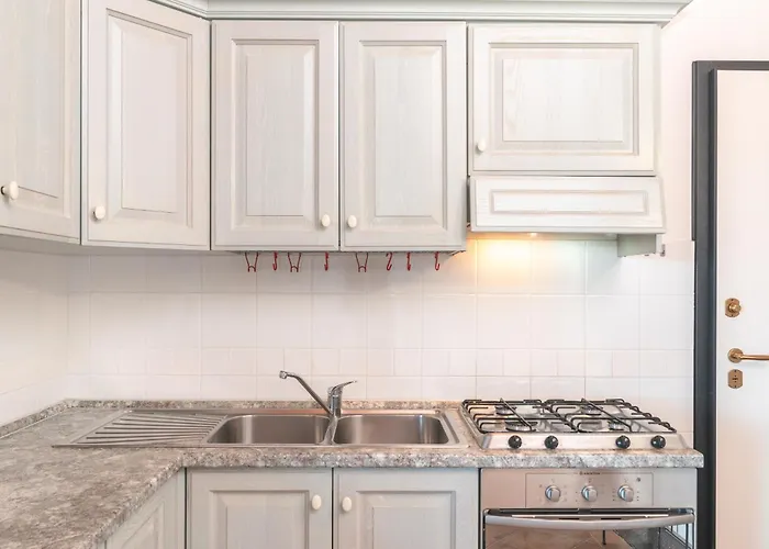 Poggio Dei Fiori H7 Апартаменты *